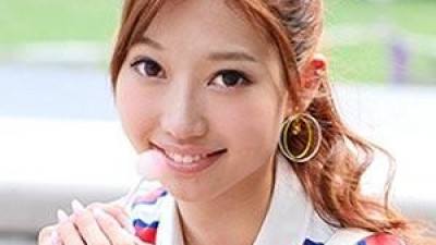 SIKA-132 - 슈퍼 스키니 작은 가슴 미소녀와 질내 사정 3P