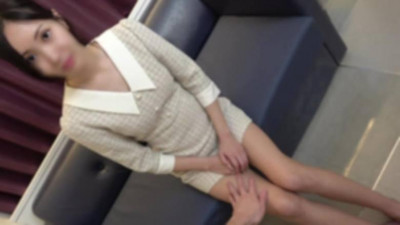 FC2-PPV-4522855 [트레저] 연예계 모두의 유혹을 받고 있는 날씬한 8살 미녀의 미각 질내 사정 영상이 공개됐다.