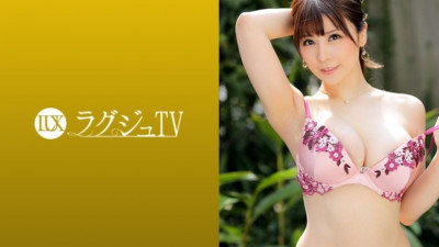 259LUXU-1266 명품TV 1249 글래머러스한 몸매와 수려한 외모를 가진 사장 부인이 돈으로는 만족할 수 없는 마음을 채우기 위해 남편과 아들에게 몰래 AV에 출연했다.  - - 뺨을 붉히며 본능에 몸이 반응하고, 허리를 움츠리며 동요하는 못된 여자로 변신!