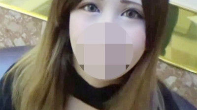 FC2-PPV-1689778 [노/출연] 낯선 막대기로 굴러떨어진 자궁에 대량 사정으로 좌절한 누나 미녀의 미끈미끈 민감한 보지에 무단 생 안장 파이 [개별 촬영] 혜택 있음