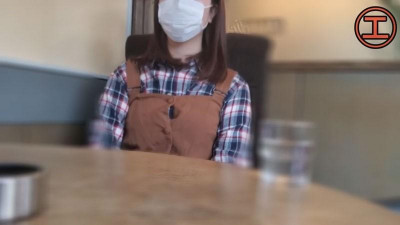 FC2-PPV-2859296 GW 첫날에 길을 잃었다 [개인] 첫 번째 대출 및 상환일에 교사의 아내가 낯선 사람의 막대기로 두 번 헐떡 거리며 대량의 물총을 뿜어 내며 허락없이 질에 정액을 쏟았습니다.  - - 스페셜 18분