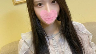FC2-PPV-3131345 [잘생긴/노출된 얼굴] 비즈니스 파트너에게 소개되어 갈등과 쾌락 사이에서 흔들리는 동안 무자비한 질내 사정을 받는 날씬한 흑발 미인.