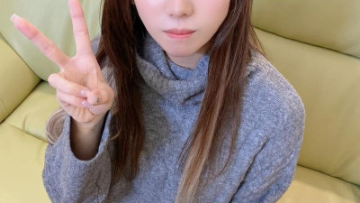 FC2-PPV-3258256 [노출된 얼굴/미인] 가늘고 잘록한 몸매의 미용사 유리짱에게.  - - 연락처가 끊겼으니 얼굴 노출 영상을 공개합니다.  - - 당신의 의견을 기다리겠습니다.  - - 선교사님 자세와 등에 질내사정을 두 번 했는데 임신한 거 아닙니까?