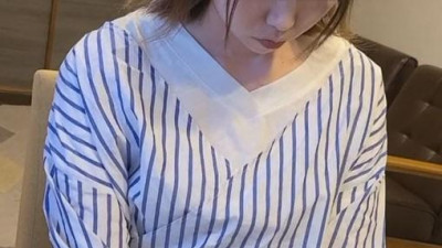 FC2-PPV-3794449 [개인] 조용해 보이는 간호사 아내는 남편이 몰래 촬영하는 것을 눈치채지 못하고 그의 욕망에 굴복해 질내 사정을 당한다.