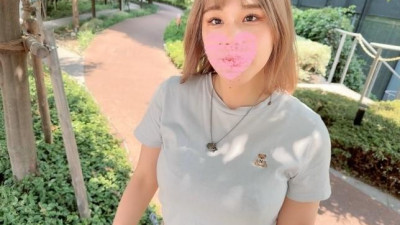 FC2-PPV-3909759 [무수정] [폭유] 종 모양의 희한 가슴을 흔들어 완전히 핥아줍니다.  - - 중년남자가 SEX 테크닉을 구사해 깊은 공격을 가해 그를 괴로움에 빠지게 만든다!  - - 혼란스러워하면서도 섹스에 ​​대한 욕심이 있음을 드러낸다.