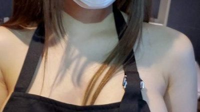 FC2-PPV-2526821 그녀의 꿈을 쫓는 가슴 큰 카페 점원을 지원합니다.  - - 알몸 앞치마 질내 사정