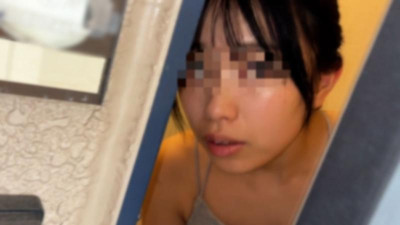 FC2-PPV-4529865 [개인정보] 예민한 아내가 결제가 늦어져서 집에 방문했을 때 마치 수금을 기다리는 듯한 기분이 들어서 침을 흘리며 몸으로 갚았습니다.
