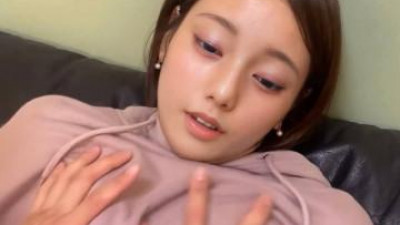 FC2-PPV-4578986 - [불륜] ☆평소 의지가 강한 젊은 아내와의 불륜 SEX☆ 침대 위의 놀라운 모습 [불륜] 미유 26세 *보너스 포함